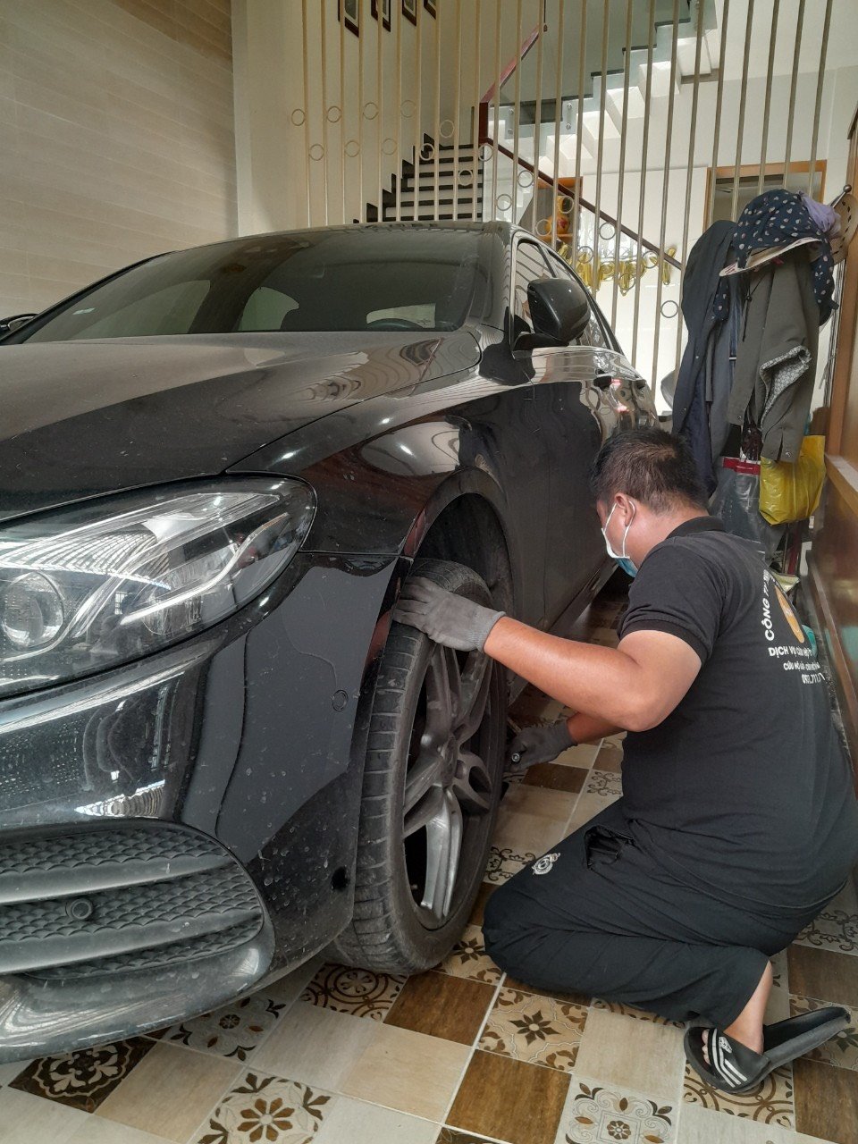 vá lốp ô tô lưu động Sài Gòn