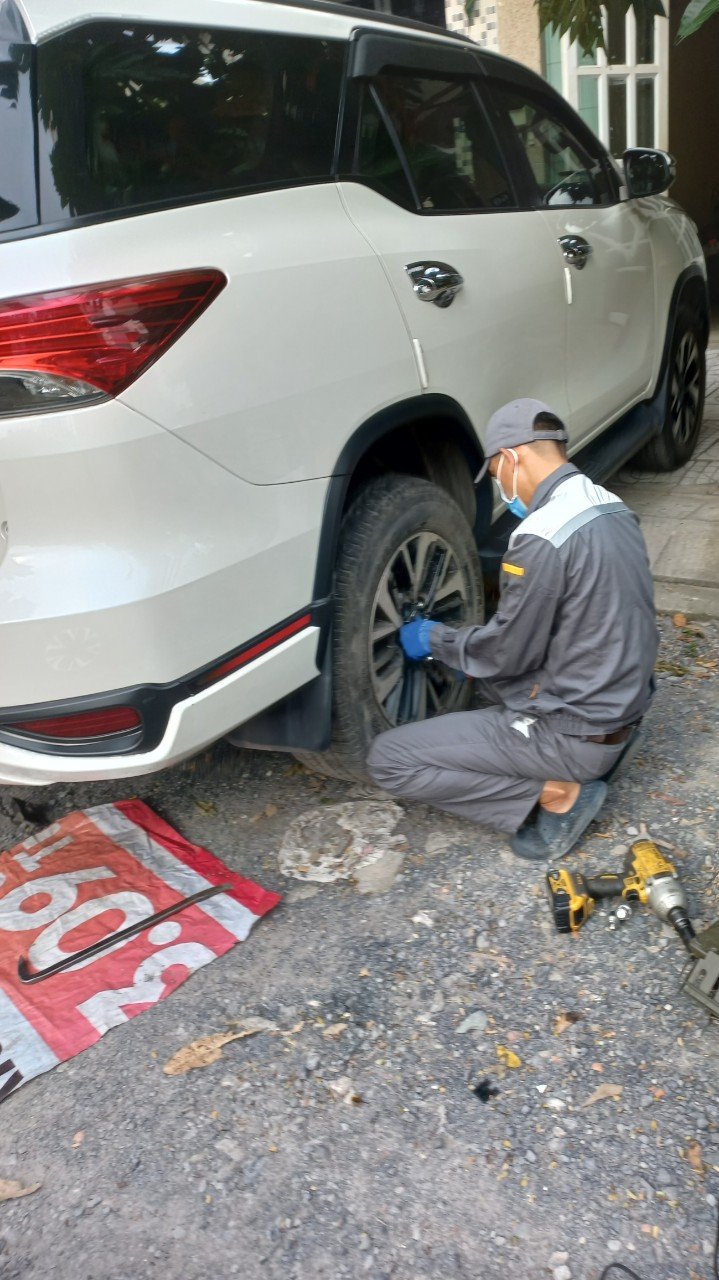 vá vỏ ô tô gọi là tới